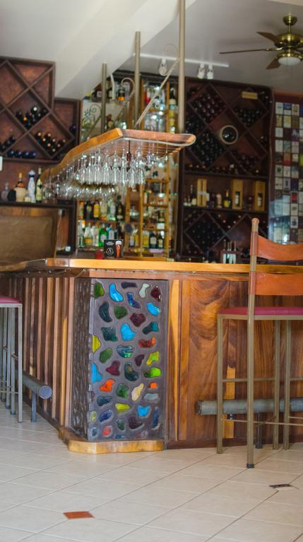 Gingerbread Restaurant & Hotel Nuevo Arenal Zewnętrze zdjęcie